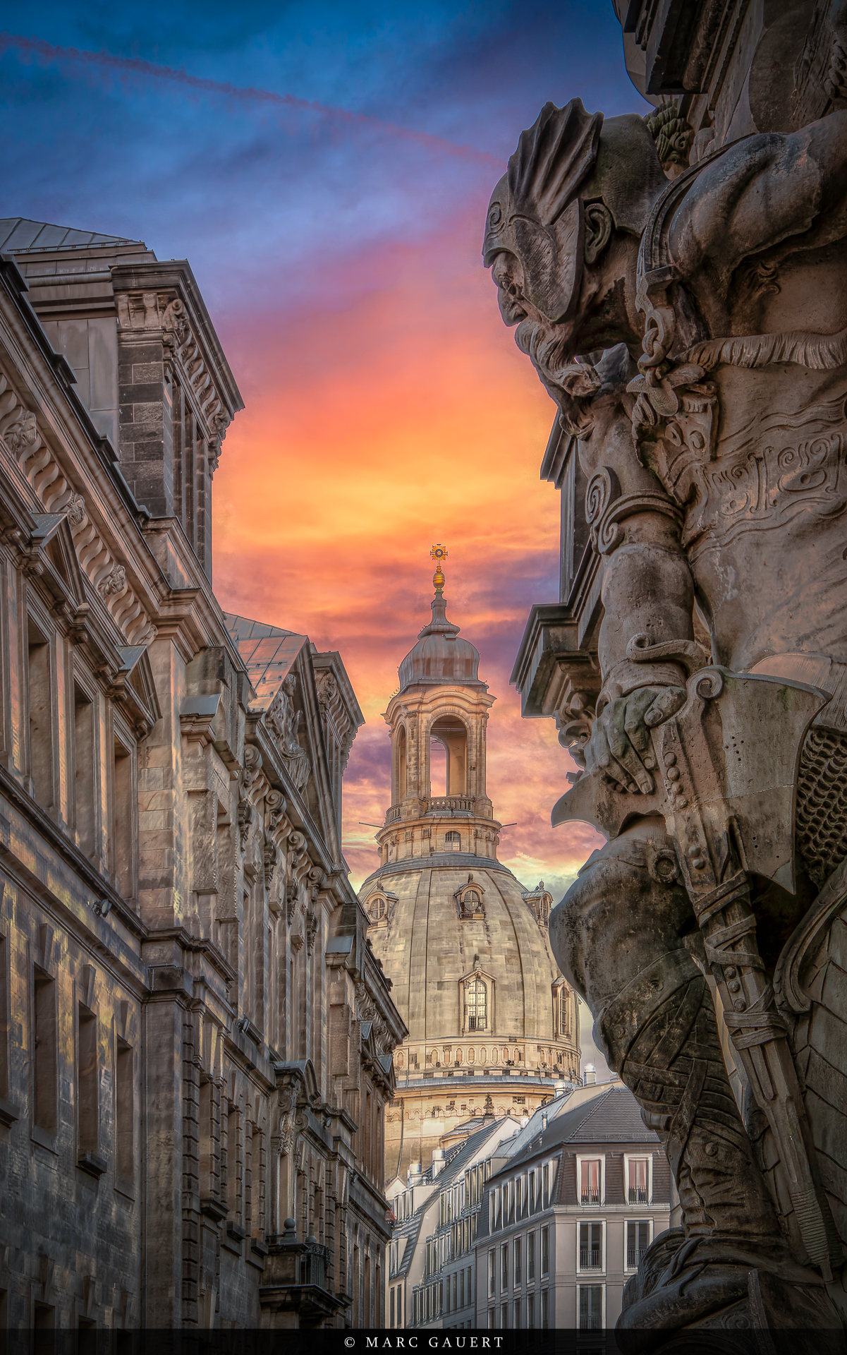 Blick durch den Fürstenug zur Frauenkirche