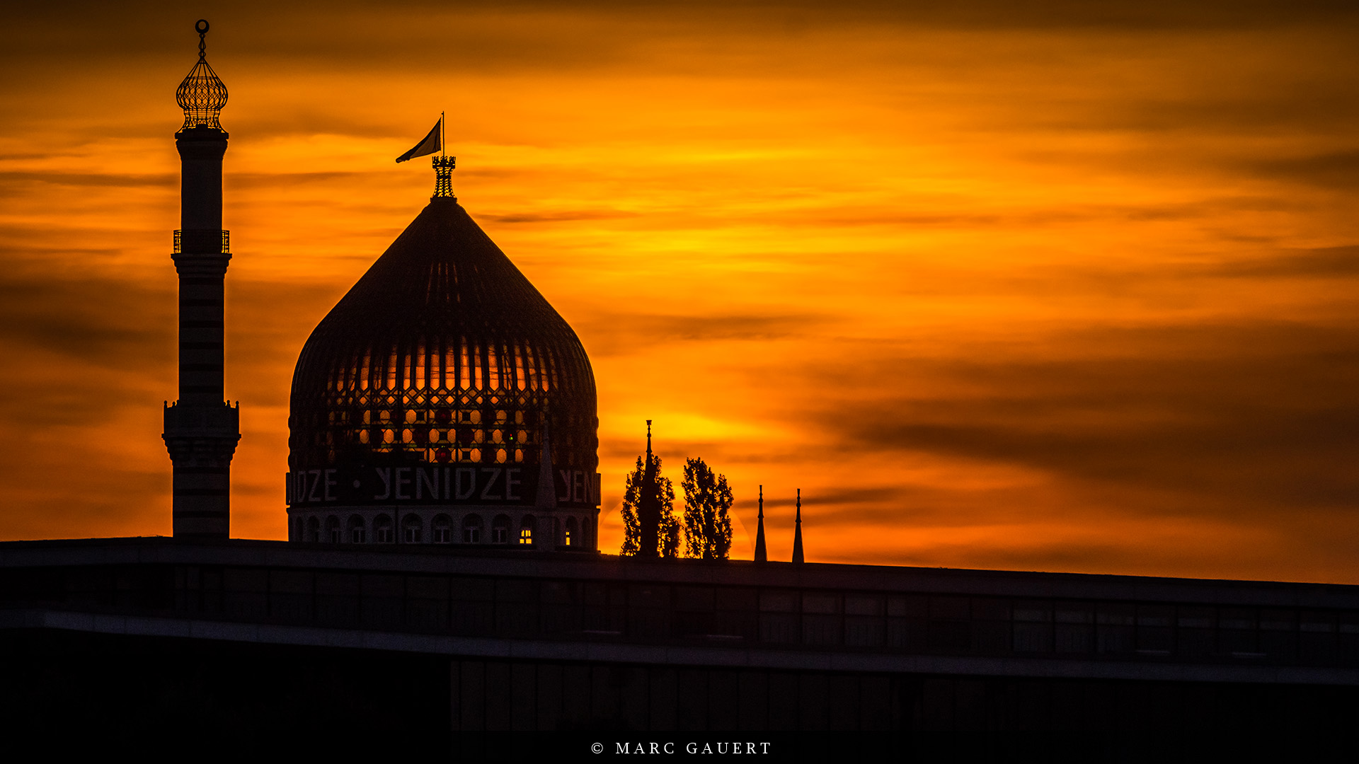 Sonnenuntergang hinter der Yenidze "Tabakmoschee"